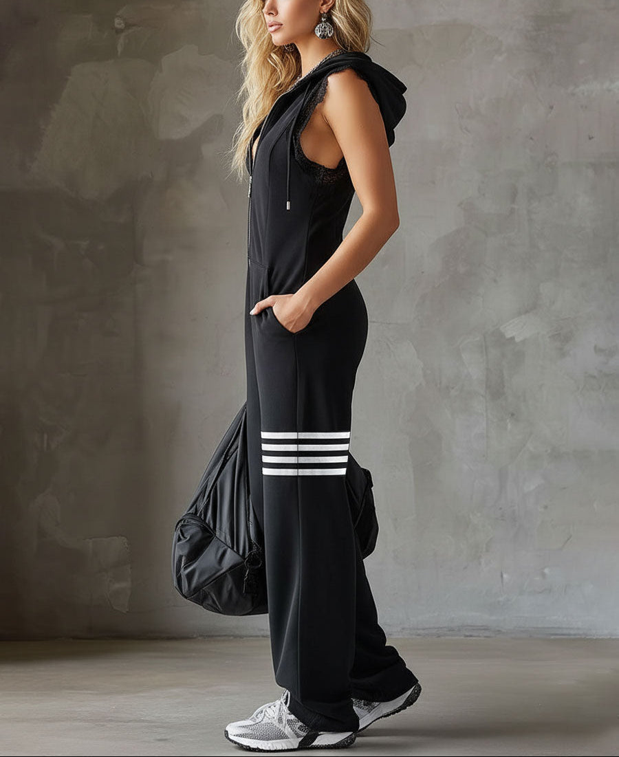 Giada · Retro Sports Tracksuit with Hood and Stripes