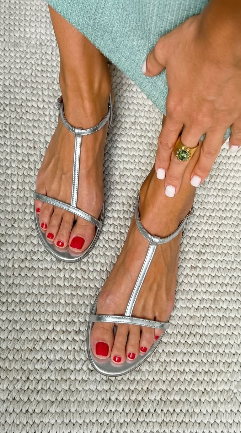 The Lubine Sandal