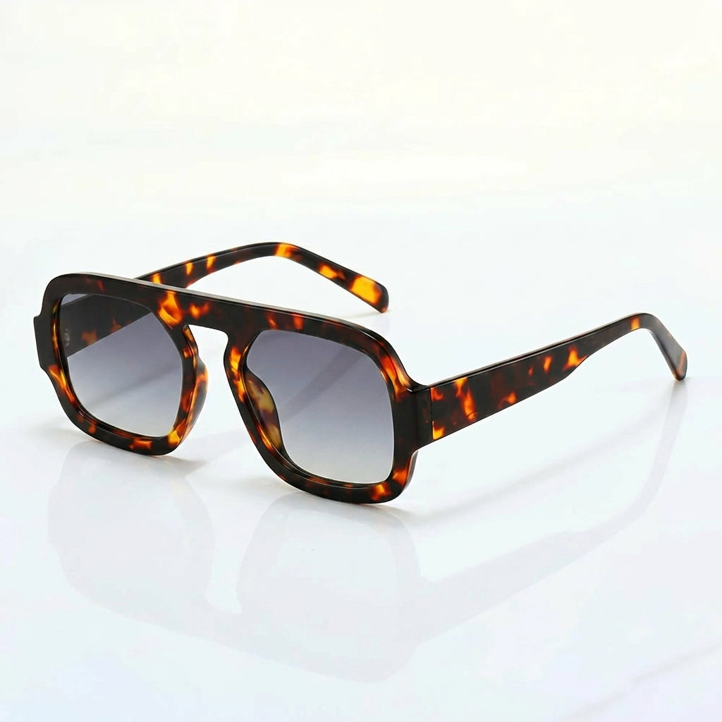 The Ivette Square Sunglasses