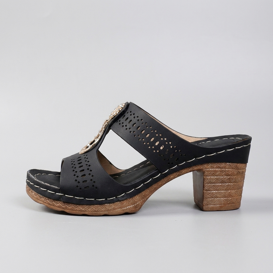 The Gwenllian Comfort Sandal