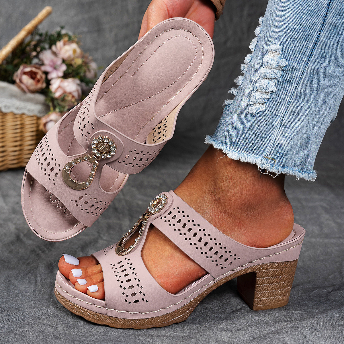 The Gwenllian Comfort Sandal